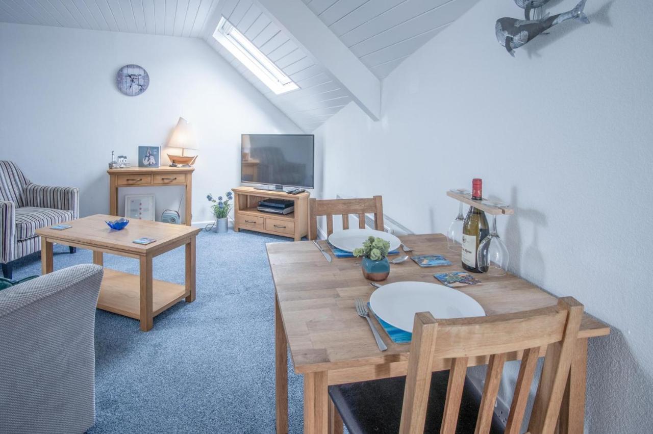 St Julians View - 1 Bedroom Apartment - Tenby Eksteriør bilde