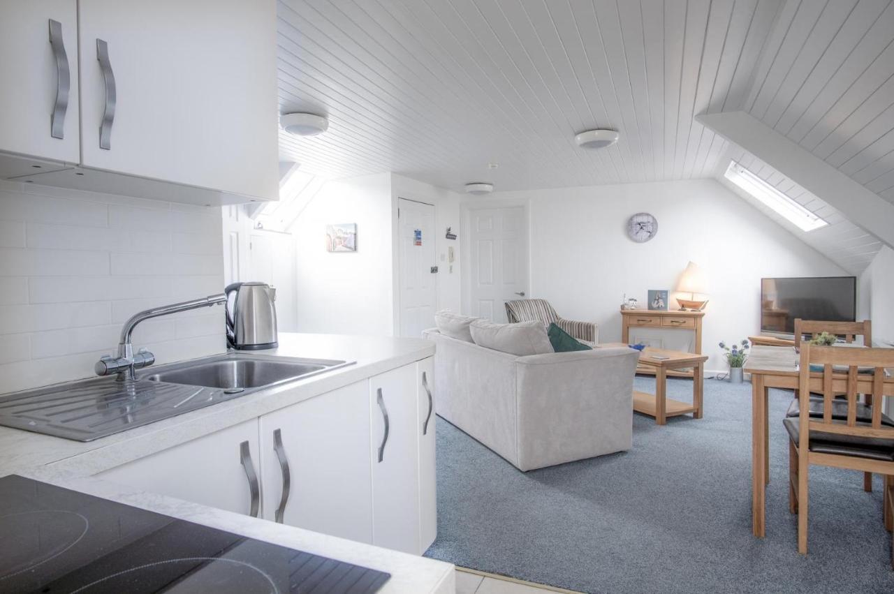 St Julians View - 1 Bedroom Apartment - Tenby Eksteriør bilde